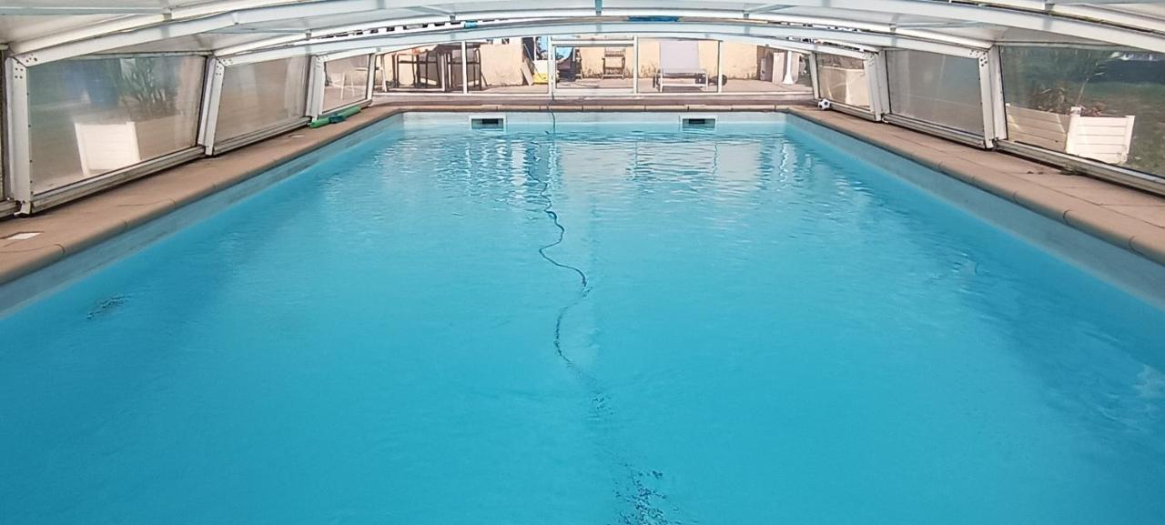 Charmante Maison Avec Piscine Anneyron 외부 사진